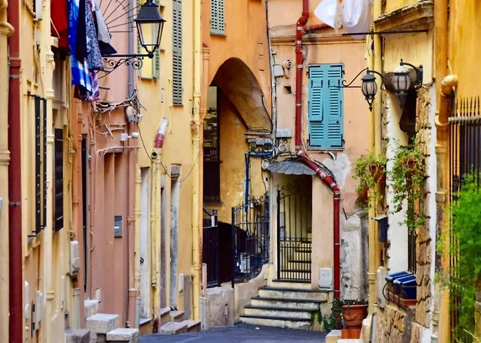 Super Bord 아파트 멍똥